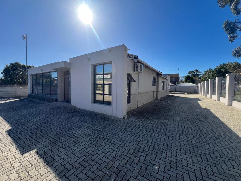 To Let commercial Property for Rent in Walmer Eastern Cape